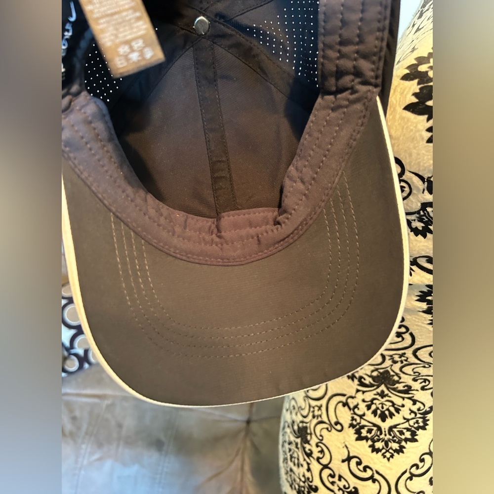 Nike hat - Picture 5 of 6
